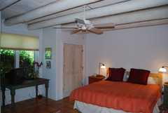 343080_s